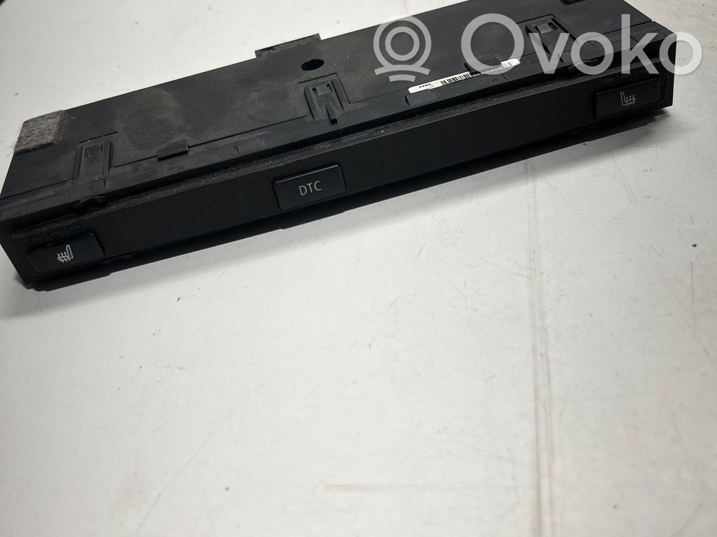 BMW 5 E60 E61 Seat heating switch 