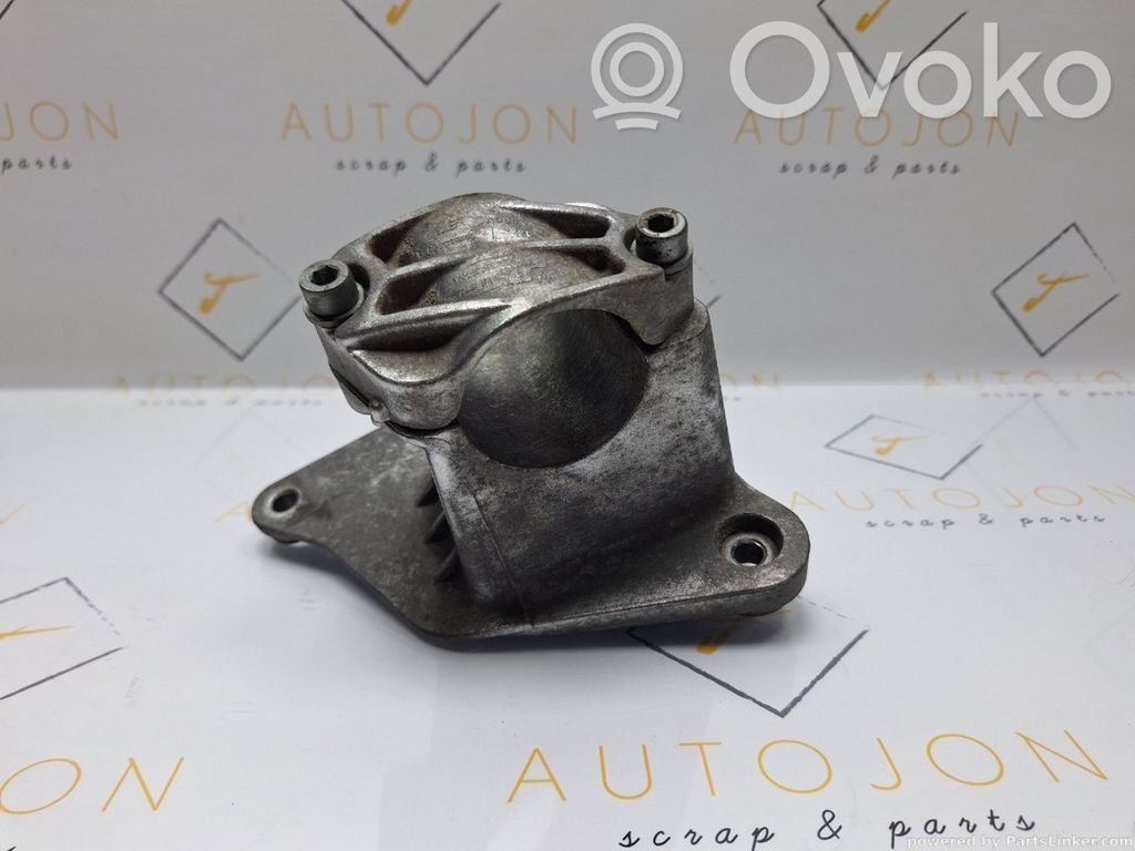 Seat Alhambra (Mk1) Engine mount bracket 