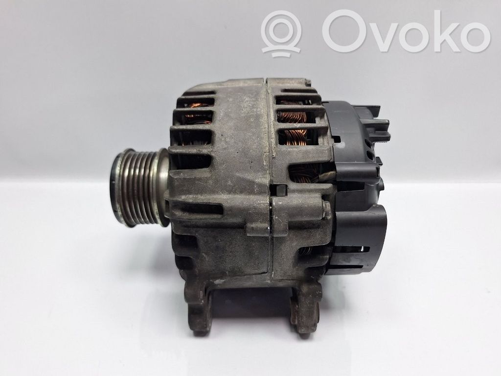 Audi A4 S4 B8 8K Alternator 