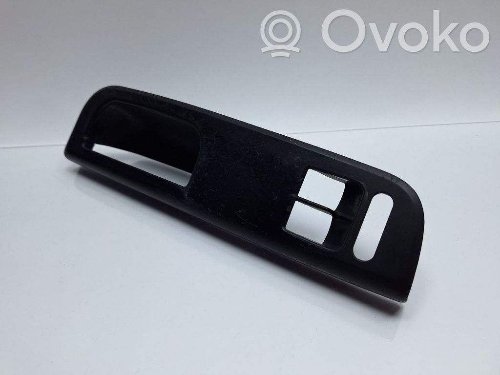 Volkswagen PASSAT B3 Front door interior handle 