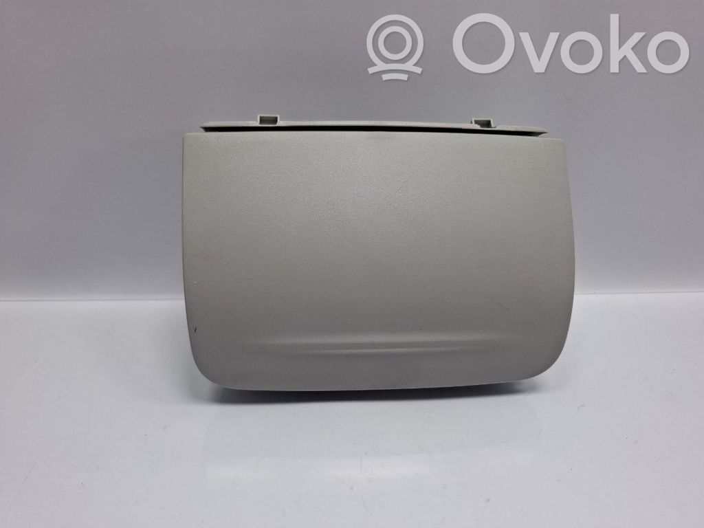 Aurinkolasikotelo   5E0868837,5E0868837