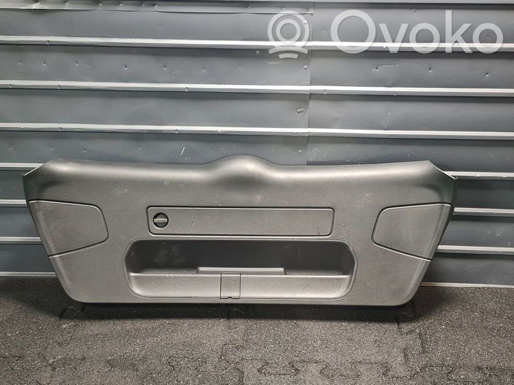 Audi A3 S3 8V Other trunk/boot trim element 