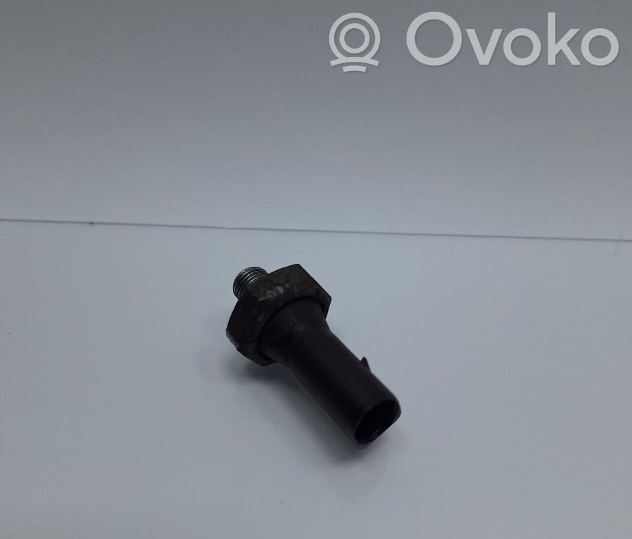 Volkswagen Golf V Öldruckschalter 
