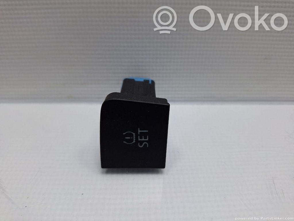 Volkswagen PASSAT B6 TPMS reset button 
