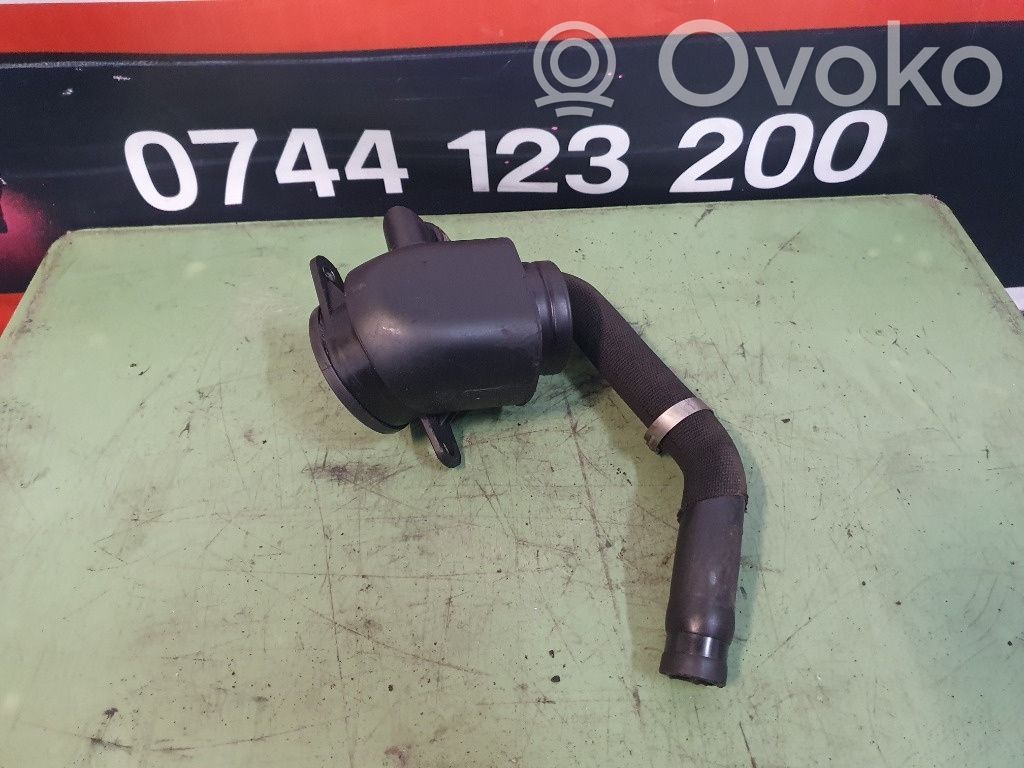 Audi A6 S6 C6 4F Oil breather separator 