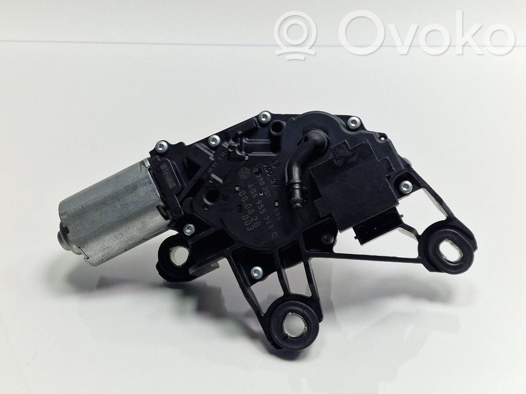 Volkswagen Polo IV 9N3 Silniczek wycieraczki szyby tylnej 