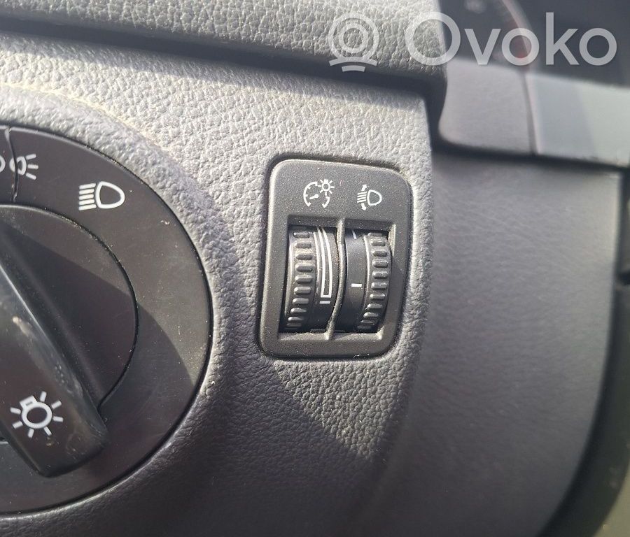Volkswagen Golf Plus Headlight level height control switch 