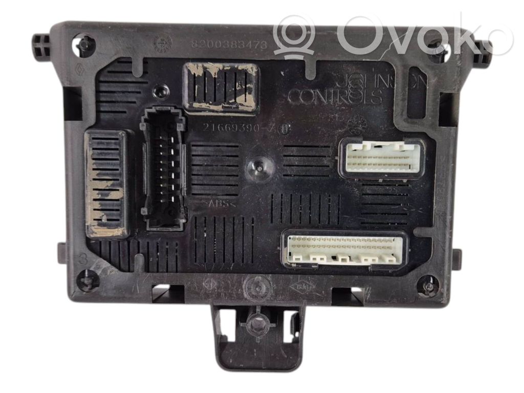 Renault Clio III Comfort/convenience module 