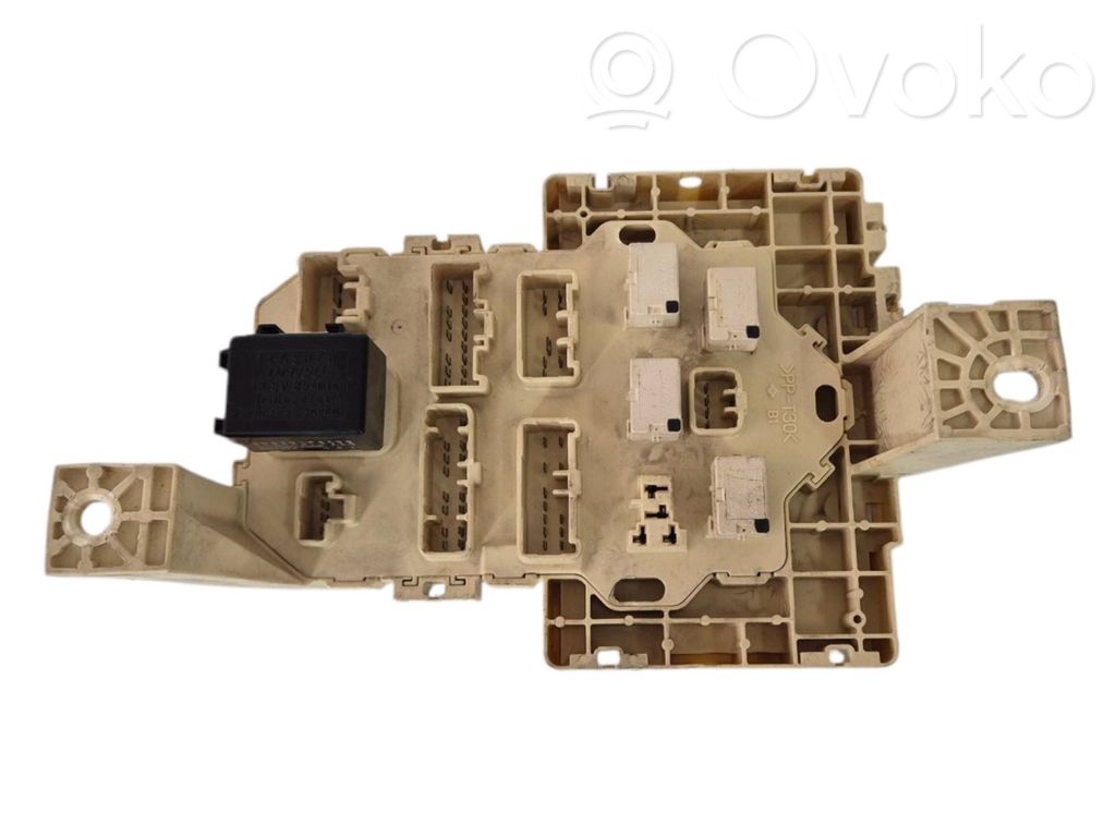 Suzuki Swift I Fuse module 