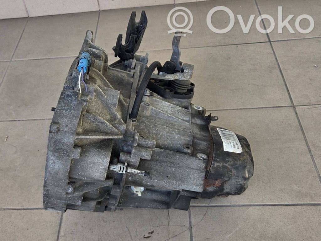 Renault Clio III Manual 5 speed gearbox 