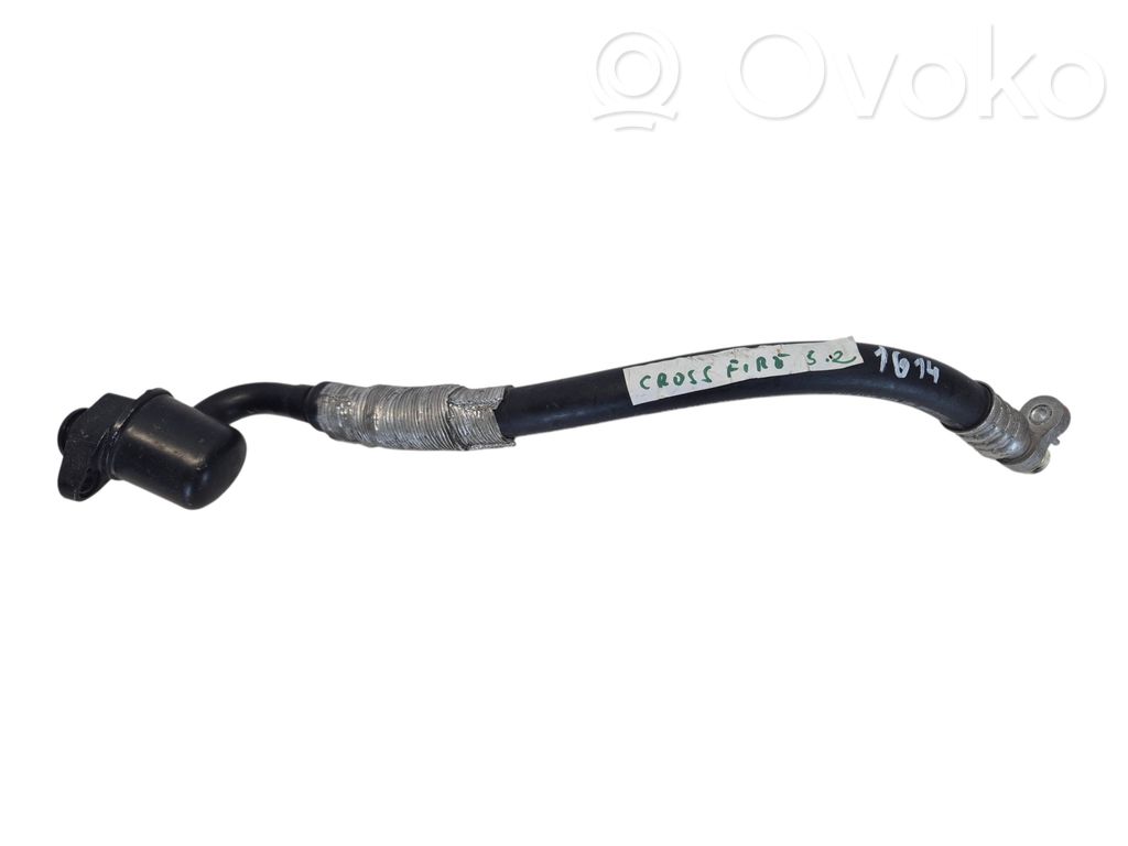 Chrysler Crossfire Ilmastointilaitteen putki (A/C) 