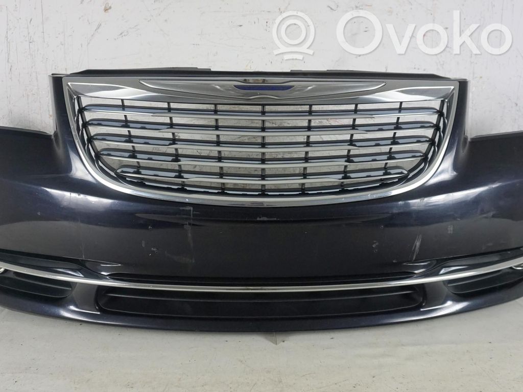 Chrysler Grand Voyager V Pare-choc avant 
