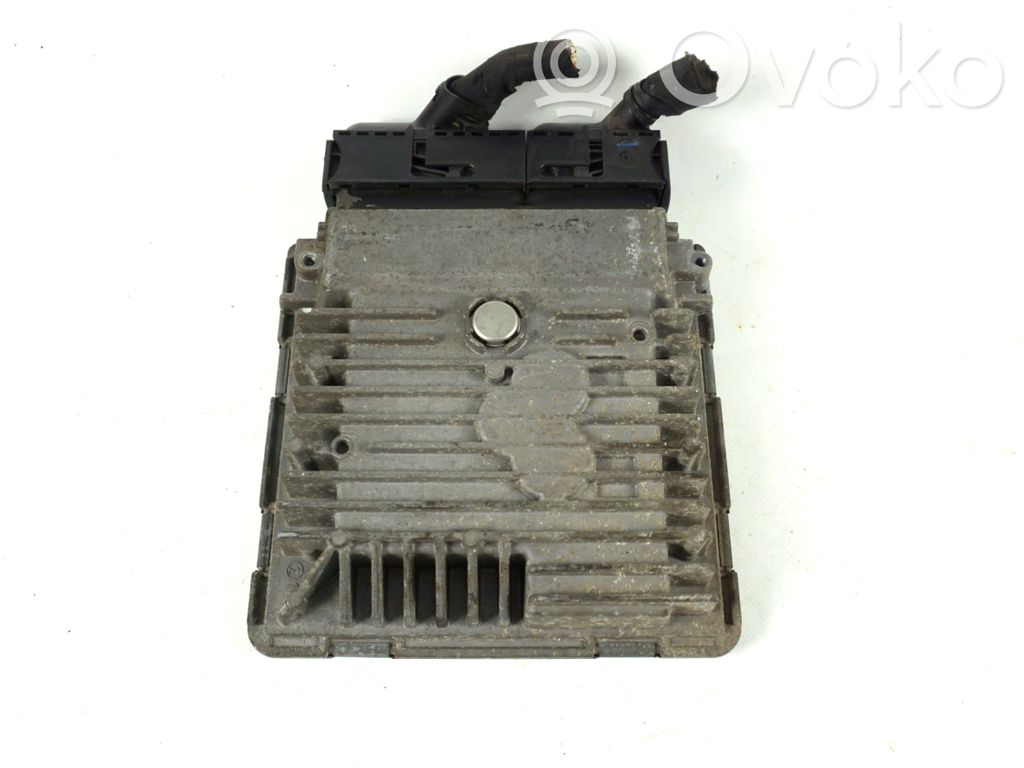 Skoda Fabia Mk2 (5J) Unidad de control/módulo ECU del motor 