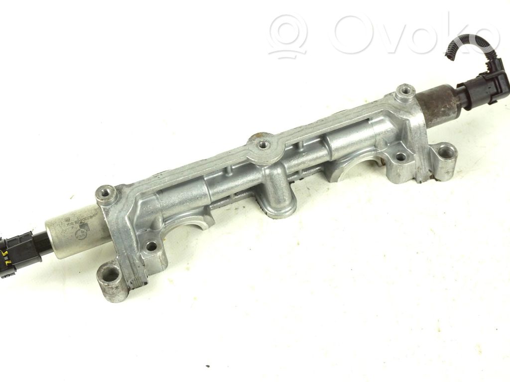 Opel Astra J Sonstiges Einzelteil Motor 