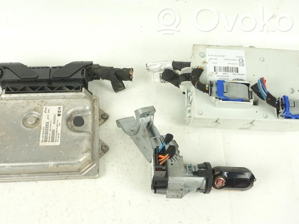 Fiat 500L Engine control unit/module ECU 