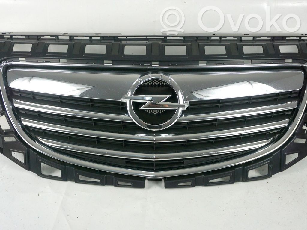 Opel Insignia A Rejilla superior del radiador del parachoques delantero 