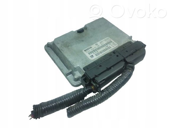 Opel Zafira A Engine control unit/module ECU 