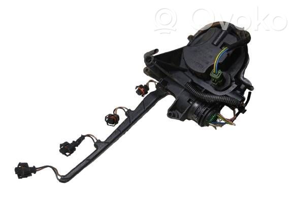 Citroen C4 I Fuel filter housing 