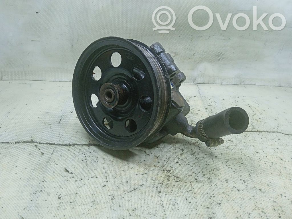 Ford Focus Power steering pump 