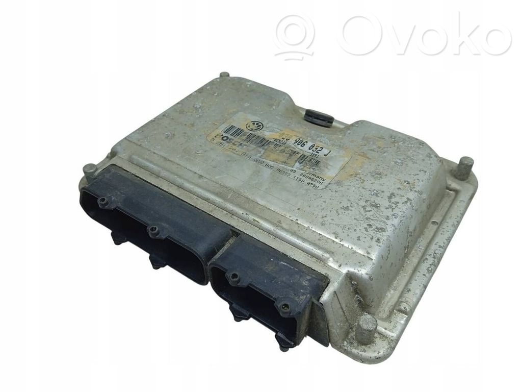 Engine control unit/module ECU   030906032J