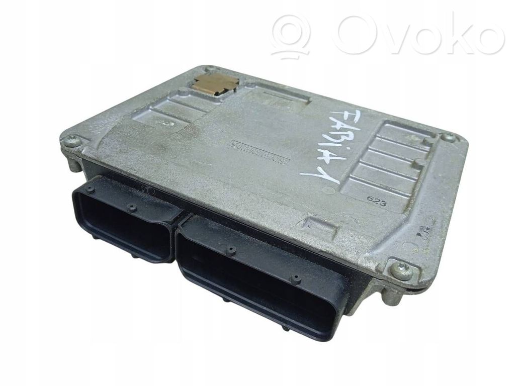 Engine control unit/module   03D906033C,5WP4029202