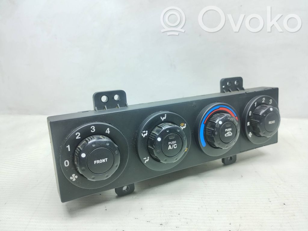 KIA Carnival Climate control unit 