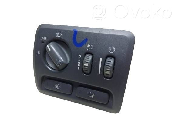 Light switch   9441233