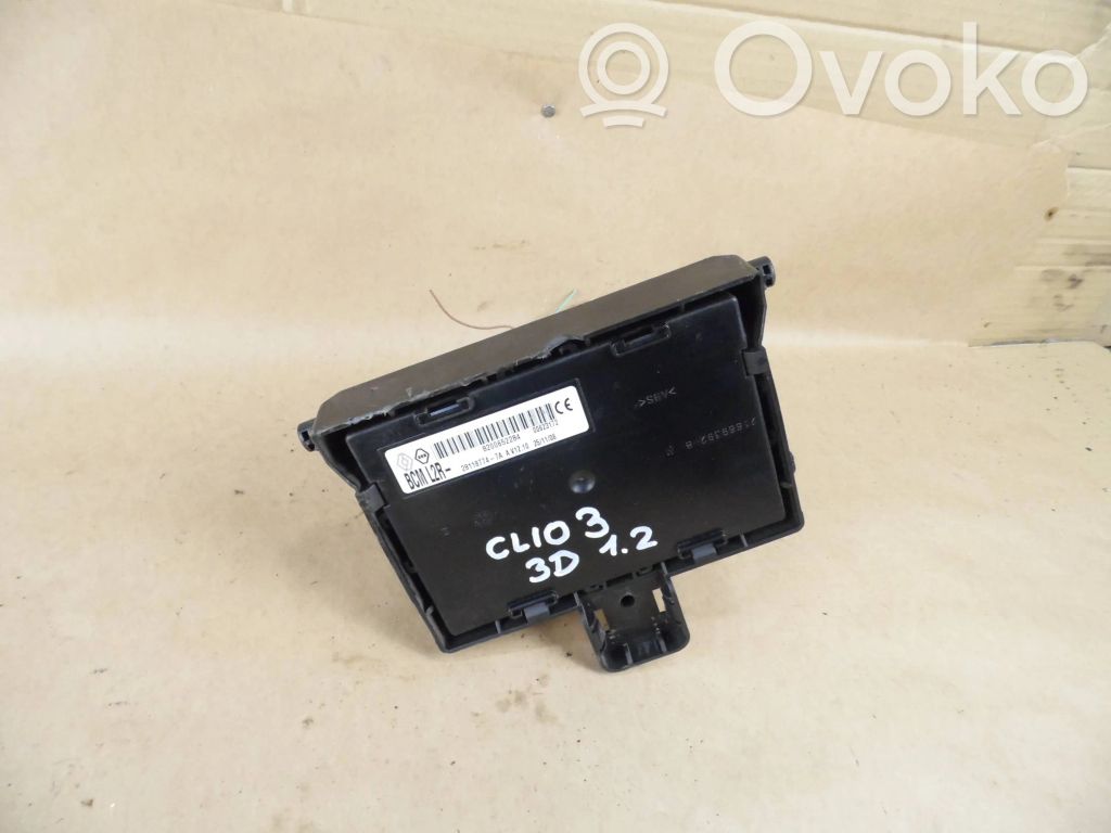 Renault Clio III Comfort/convenience module 