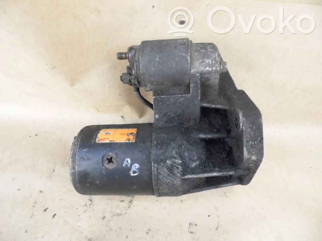 Opel Corsa B Starter motor 