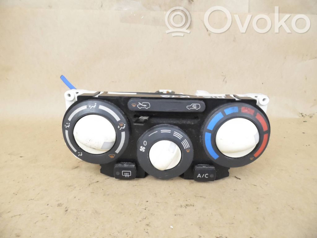 Nissan Micra Climate control unit 
