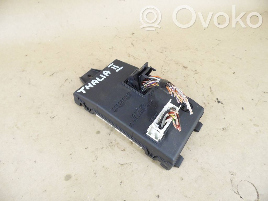 Renault Clio II Comfort/convenience module 
