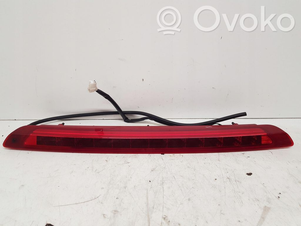 KIA Pro Cee'd I Third/center stoplight 