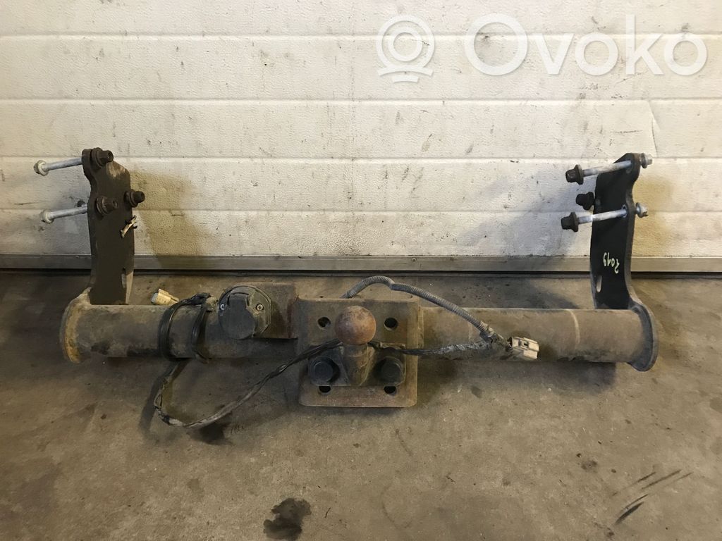 Tow bar
