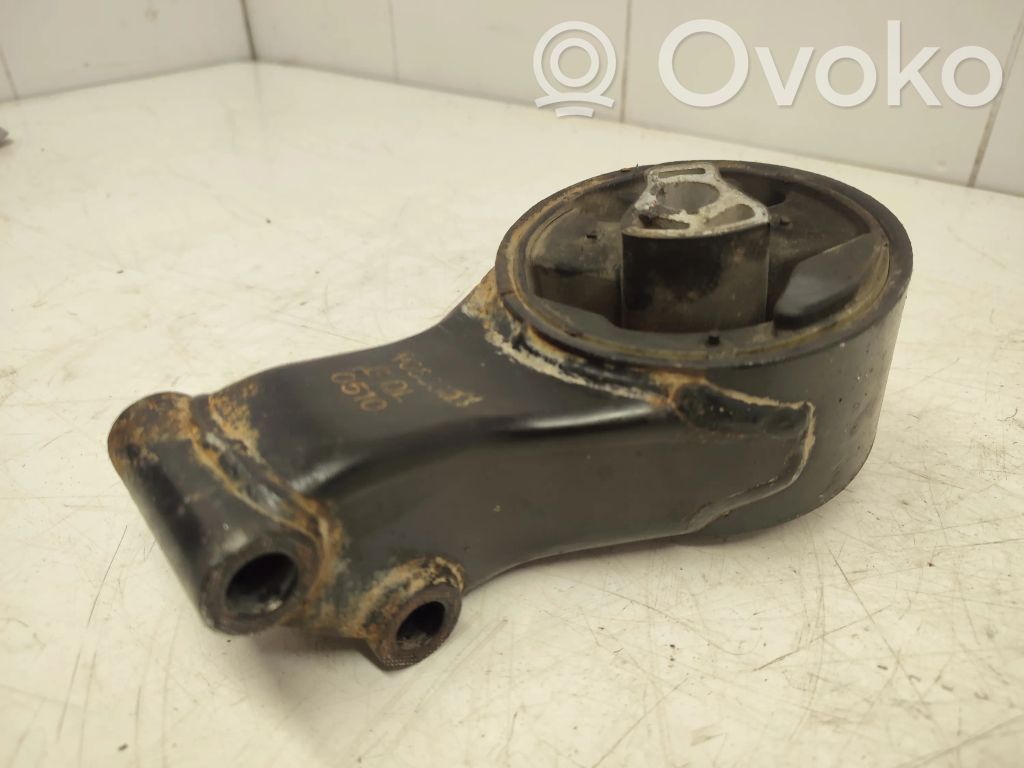 Chevrolet Cruze Engine mount bracket 
