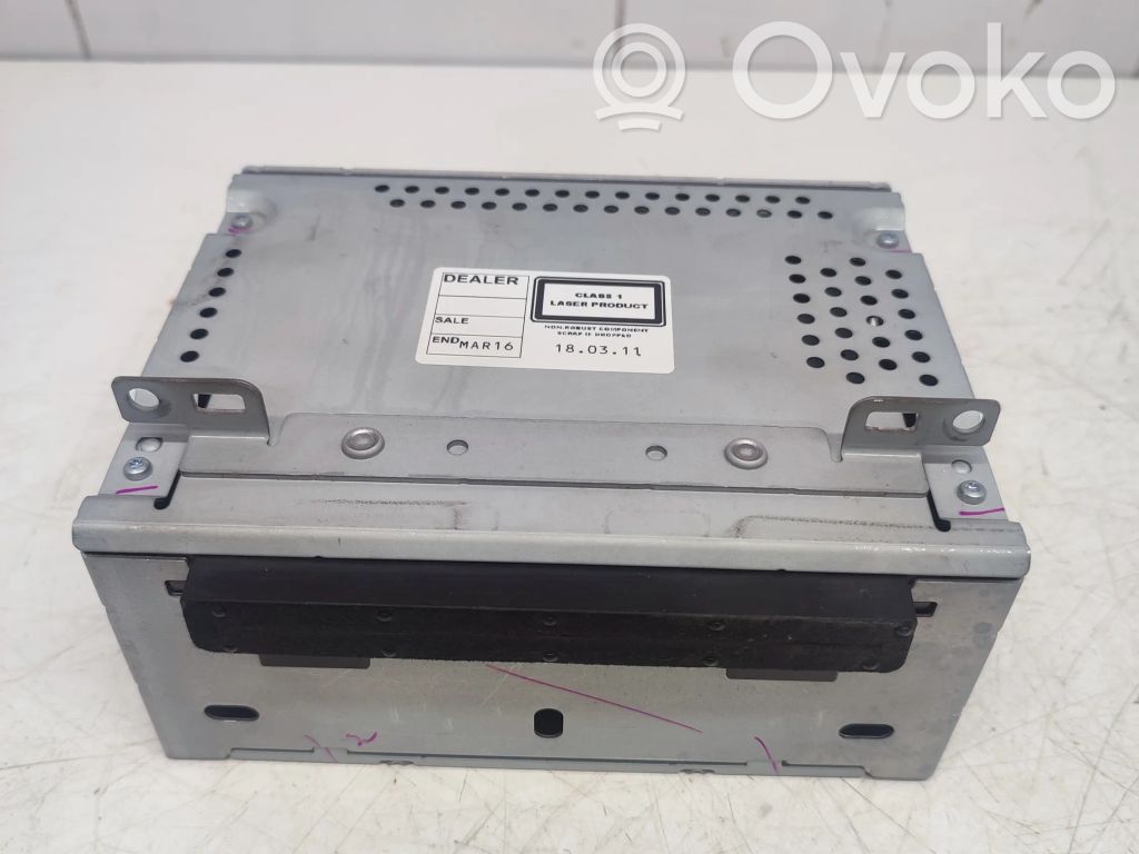 Ford Focus Radio / CD-Player / DVD-Player / Navigation 