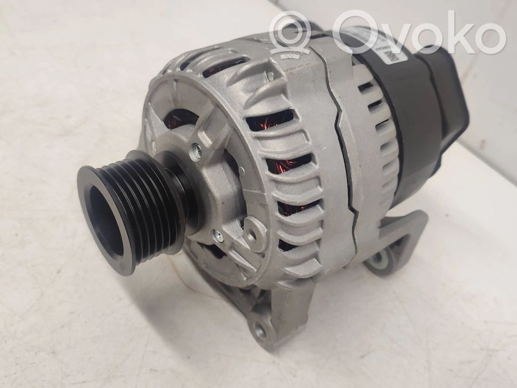 Alternator   STX100318