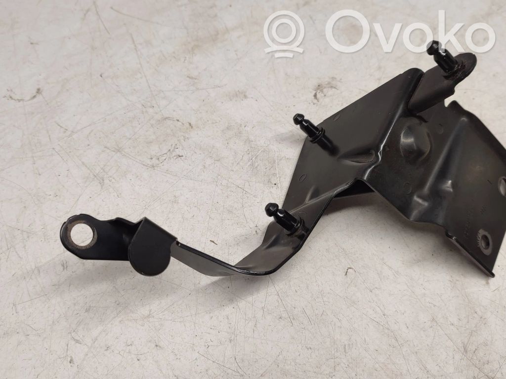 Skoda Octavia Mk4 ABS pump bracket 