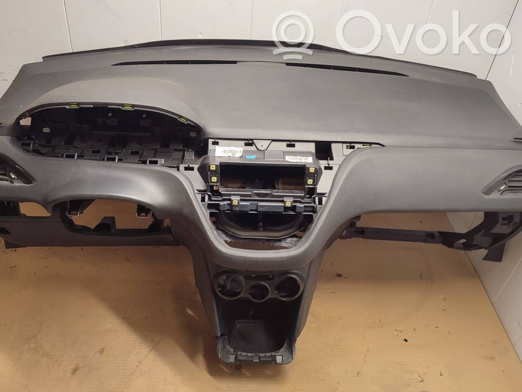 Peugeot 208 I Panel de instrumentos 
