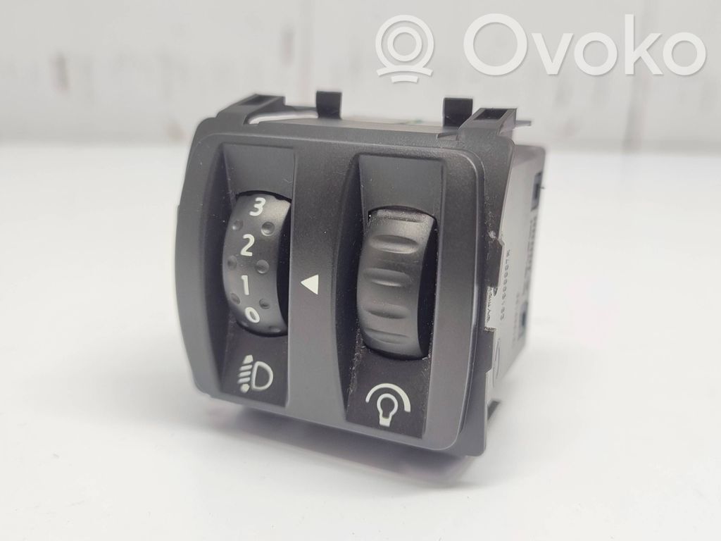 Renault Clio IV Headlight level height control switch 