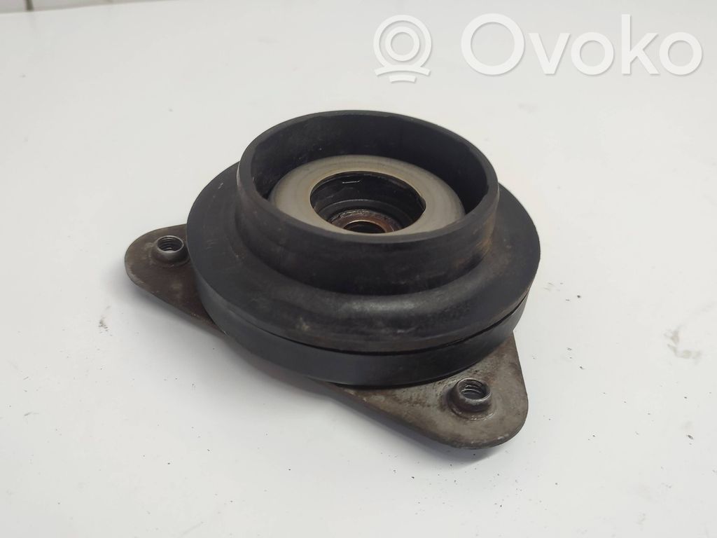 Renault Clio IV Front upper strut mount 