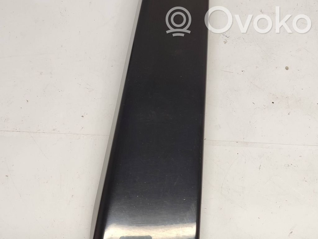 Audi A6 S6 C5 4B (B) Rivestimento del montante (esterno) 