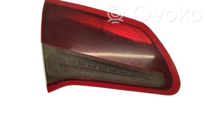Citroen C4 II Galinis žibintas kėbule 