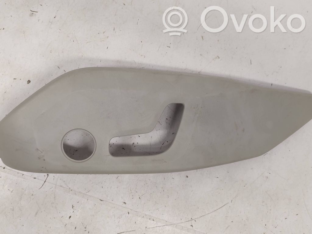 Volvo XC90 Moldura del control de asiento de la puerta delantera 