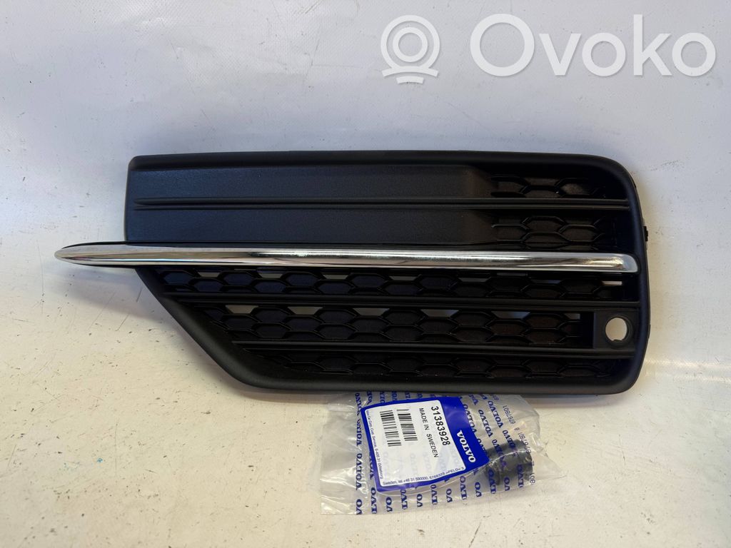 Volvo XC90 Mascherina inferiore del paraurti anteriore 