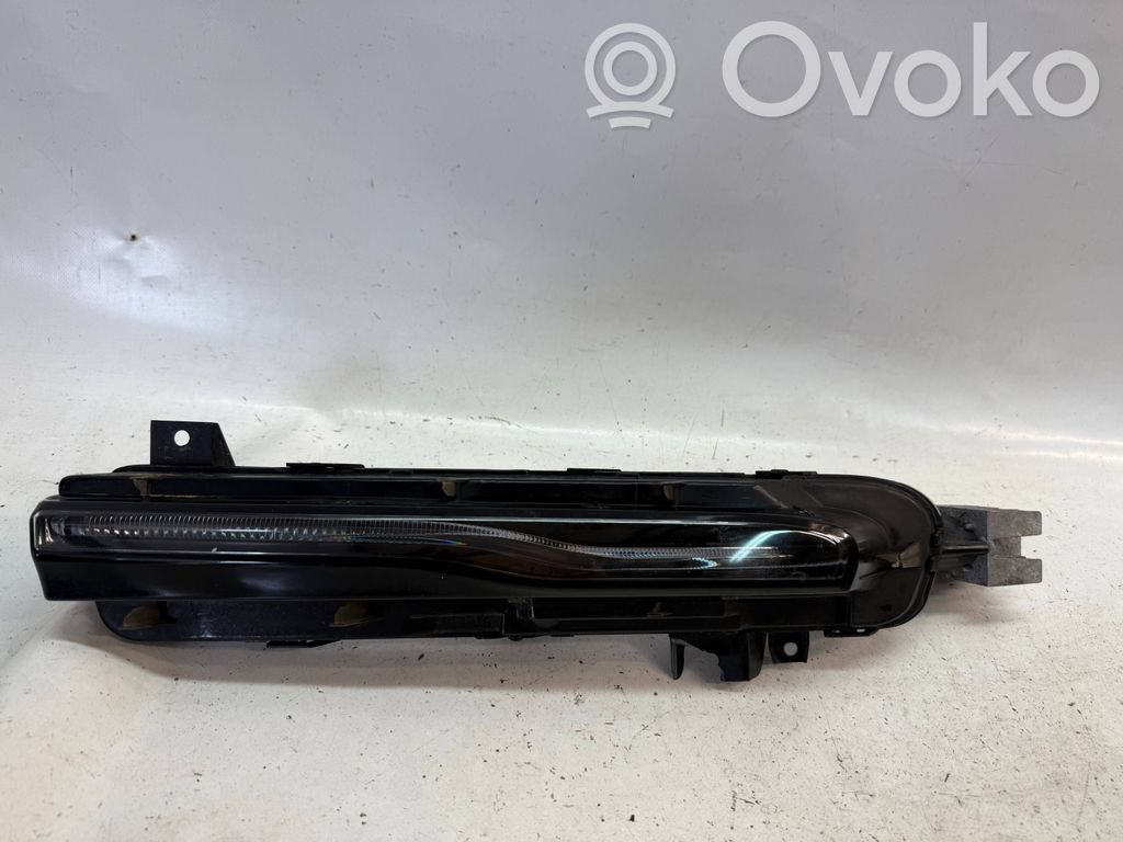 Volvo V40 Etusumuvalo 