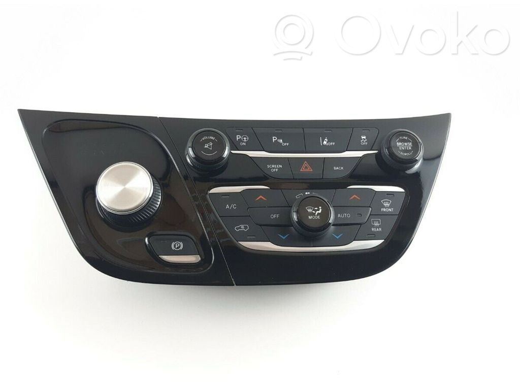 Chrysler Pacifica Unidad de control climatización 