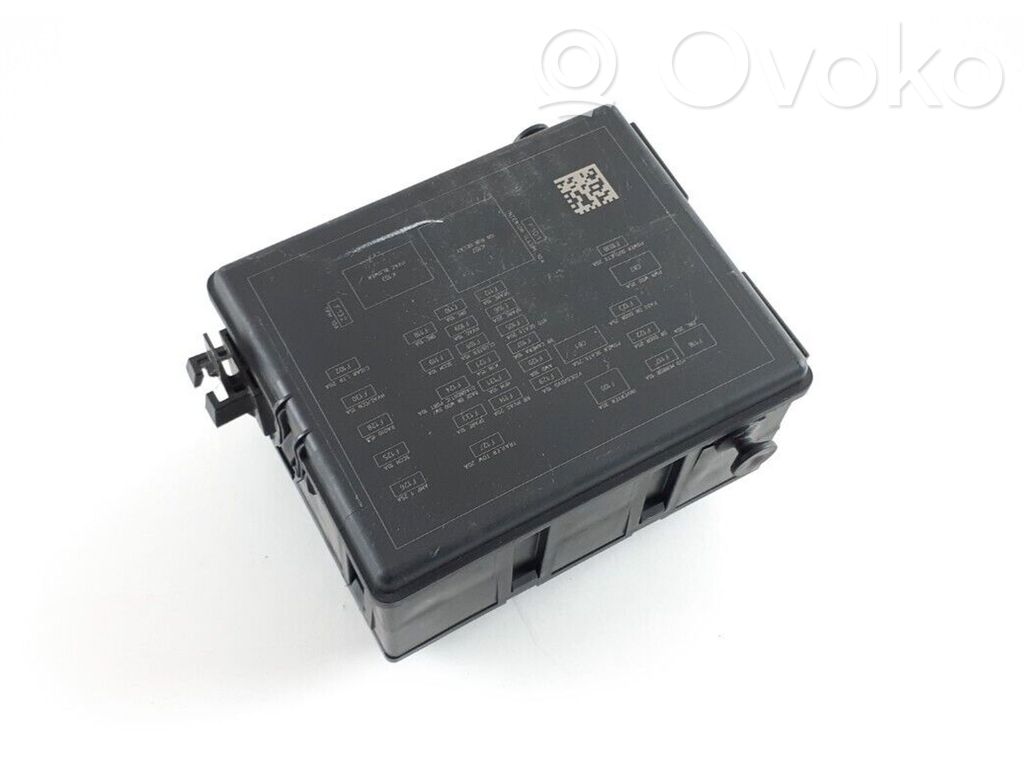 Dodge Journey Fuse module 