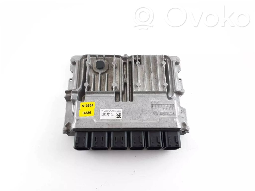 BMW 3 G20 G21 Engine control unit/module 