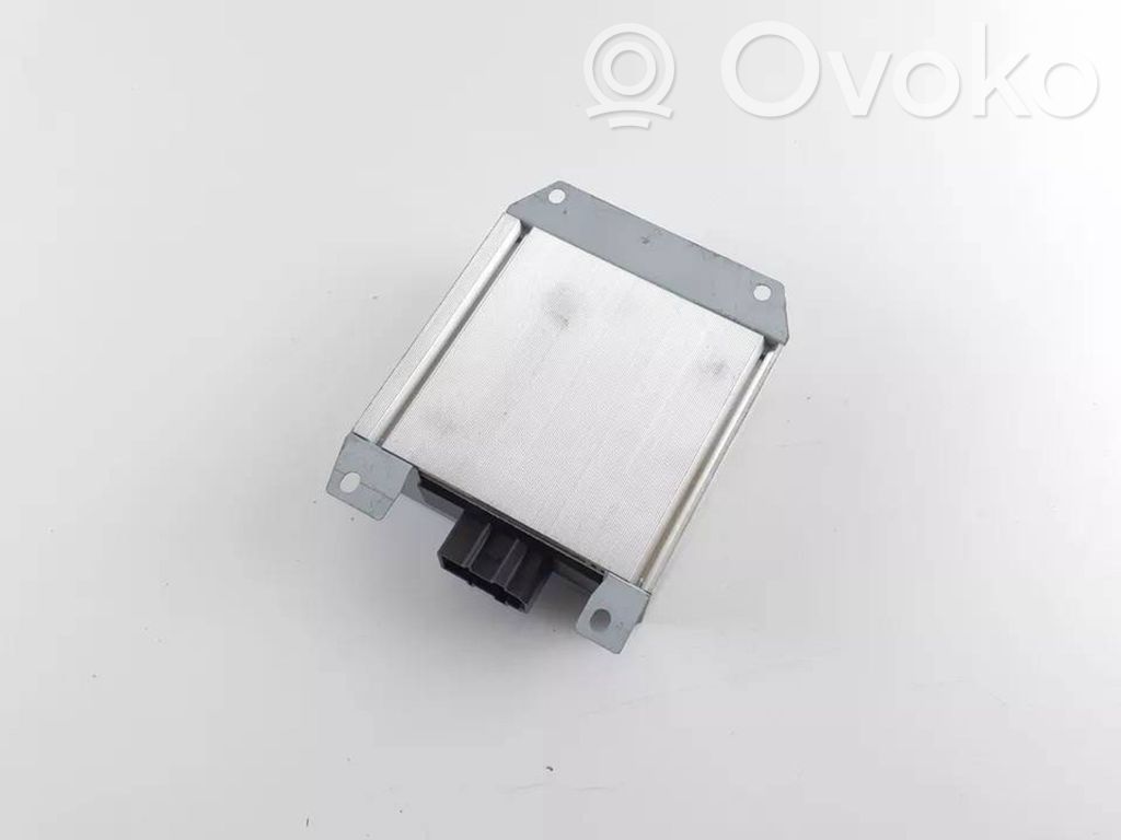 Audi A4 S4 B7 8E 8H Sound amplifier 
