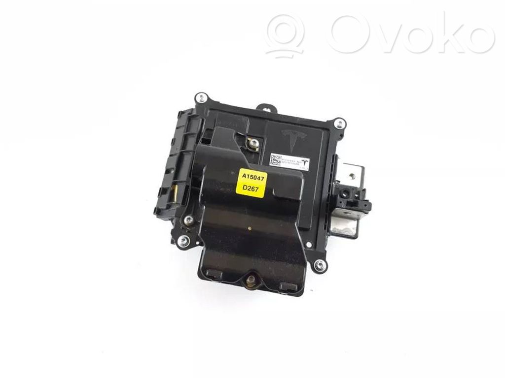 Tesla Model S Other control units/modules 
